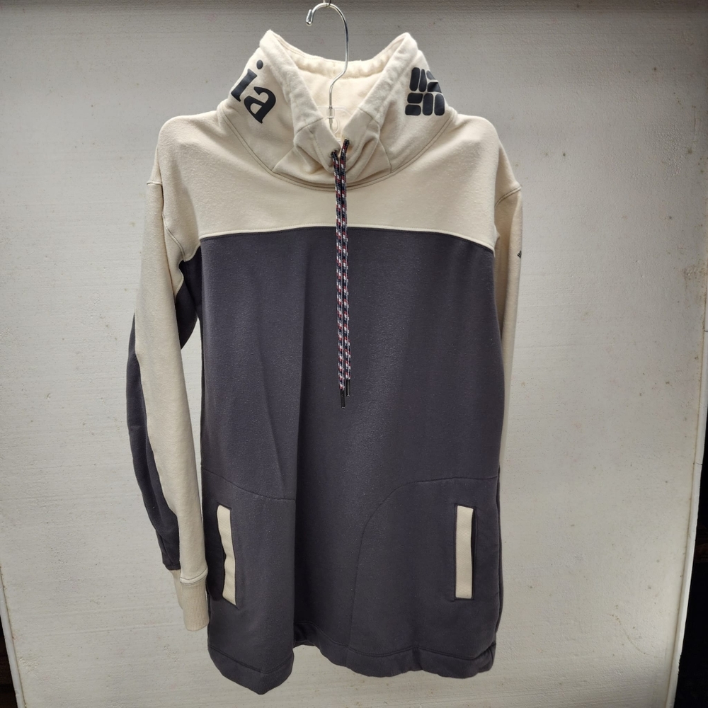 Columbia Long Sleeve Crew